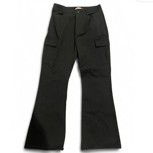 ‘BEIGE AND BOTANY’ BLACK FIT AND FLARE CARGO PANTS